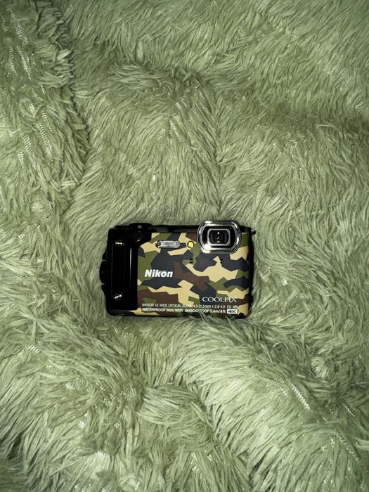 Цифровой фотоаппаат Nikon COOl PIX W.300