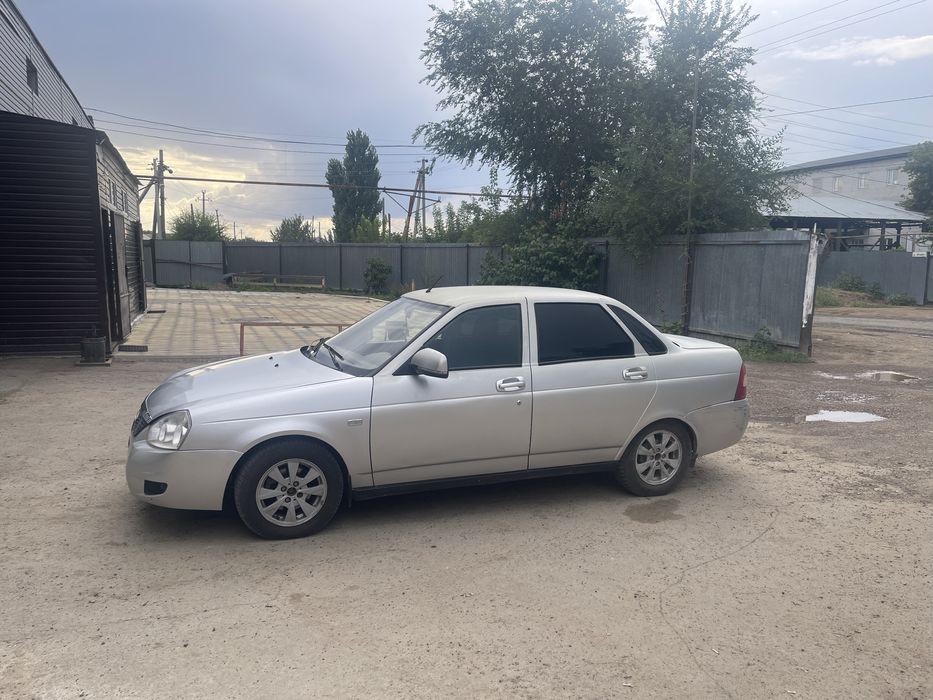 Приора с кондицыонером 12 год