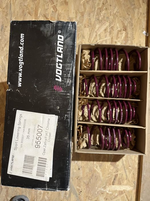 Vand set arcuri noi  Opel Zafira/Fiat Chroma diesel