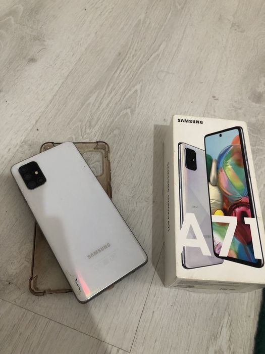 Продается Самсунг А71