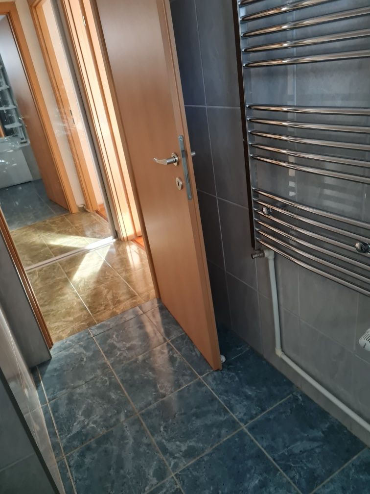 Inchiriez apartament 2 camere