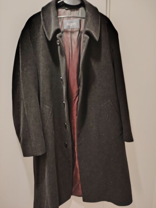 De vânzare palton Bugatti