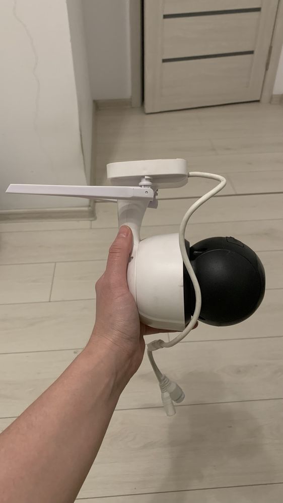 Продам WiFi Smart камеру