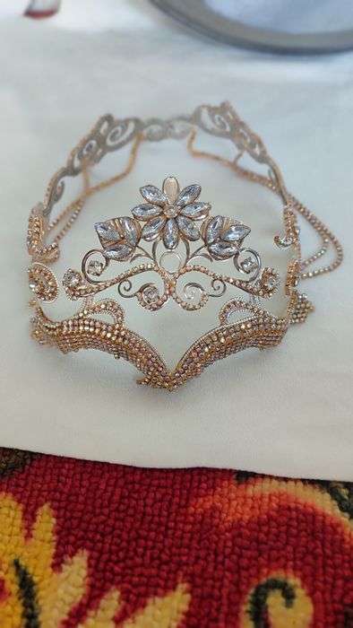 6 turdagi l Diademalar