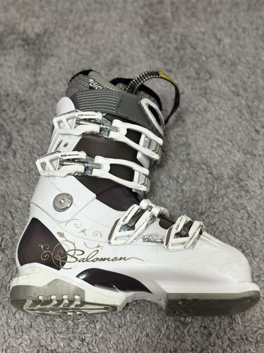 Clapari Solomon copii