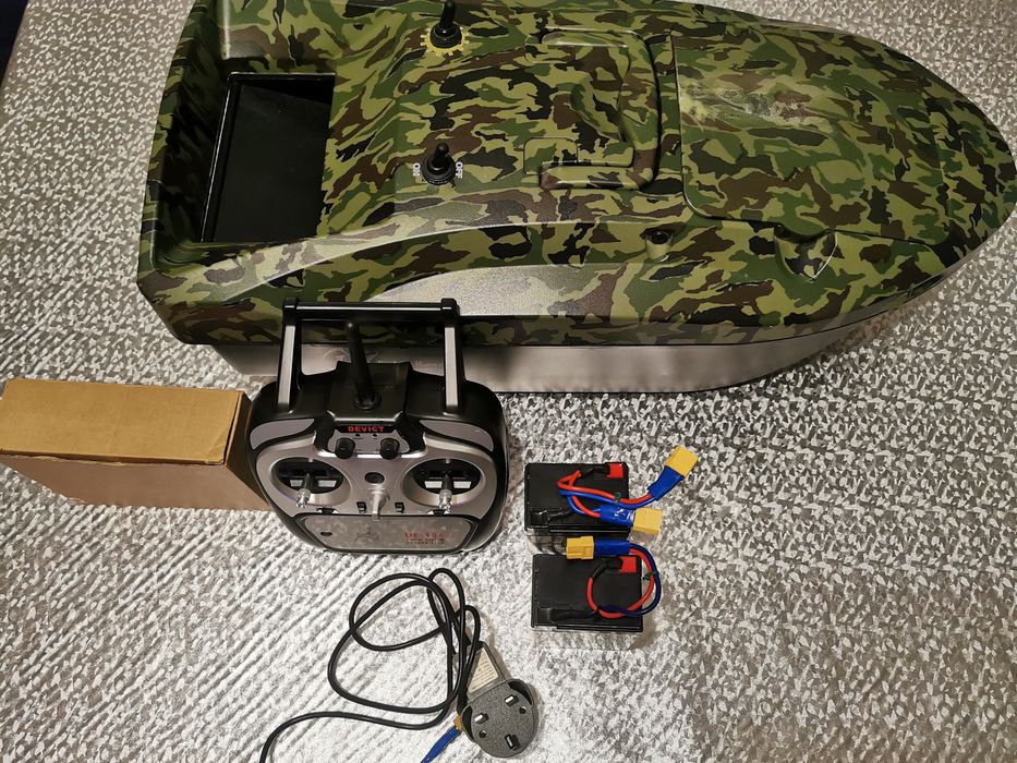 Лотка за захранване