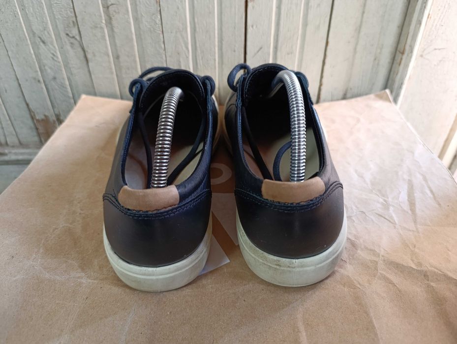 ''ECCO Soft 7''оригинални кожени сникърси 43 номер