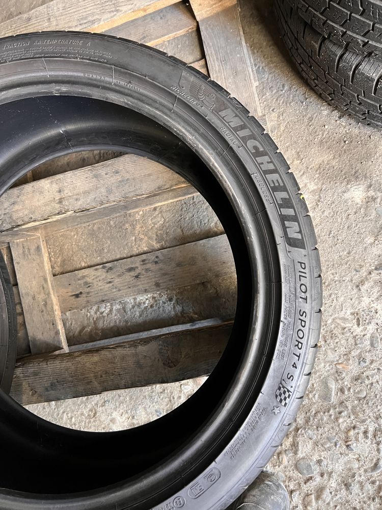 2 anvelope vara 255/35/19 , Michelin , DOT 2019 , 6 mm