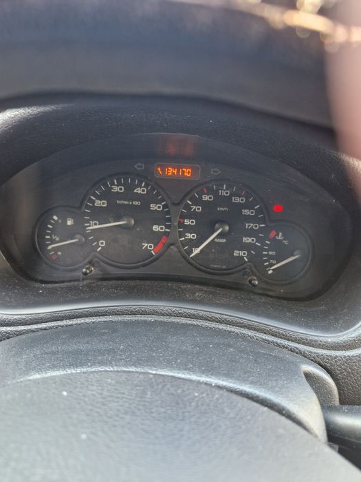 Peugeot 206 1,4 benzina