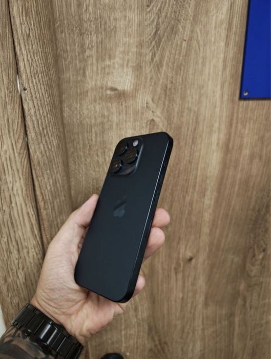 IPhone 15 pro 256 GB