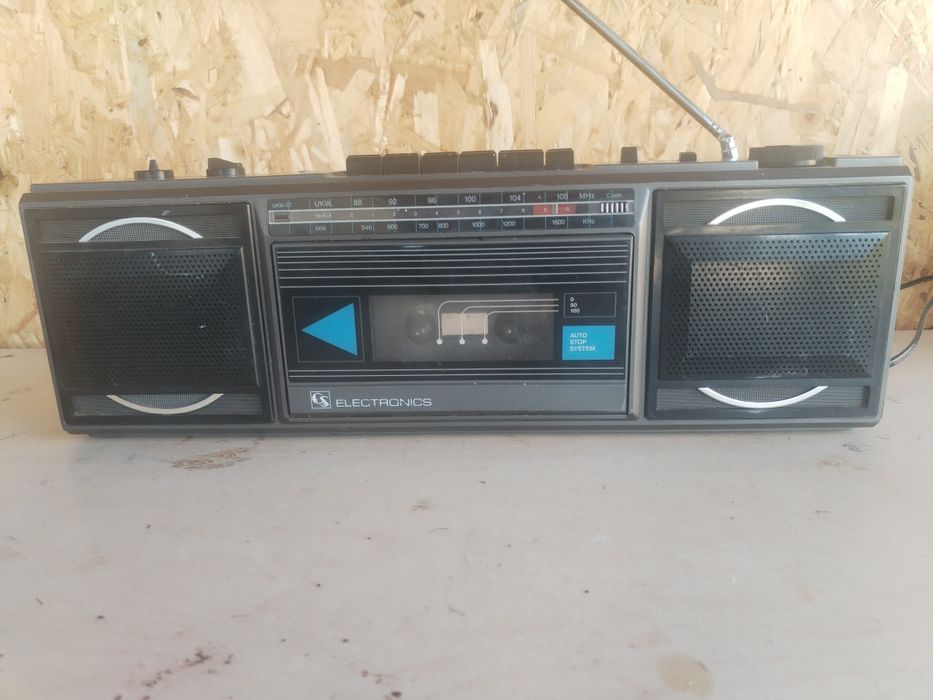 Radiocasetofon Electronics