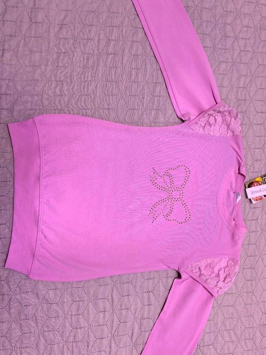 Нова българска блуза 122