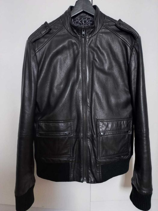 Продам кожаную куртку от Calvin Klein