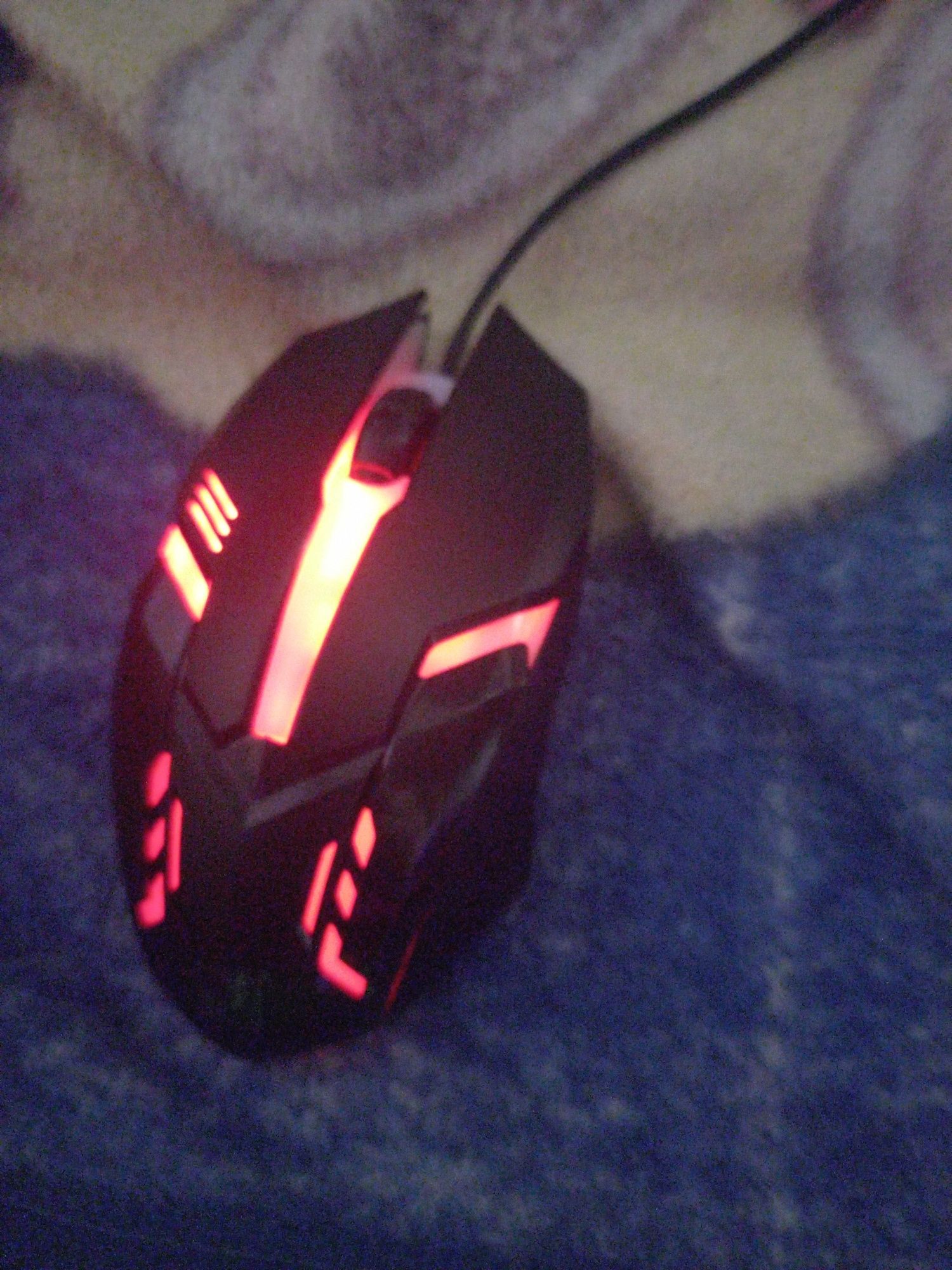 tastatura si mouse de gaming