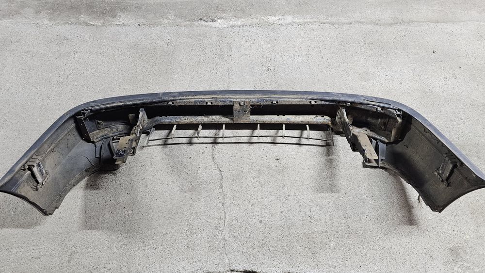 Bara fata + armatura originala Volkswagen Passat B3 USA

Se vinde exac