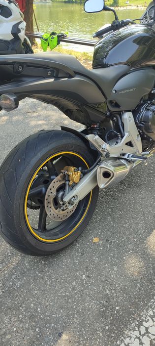 Vând Honda Hornet 2009