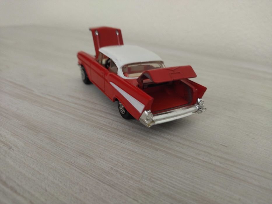 Метална количка Chevrolet Bel Air !!!
