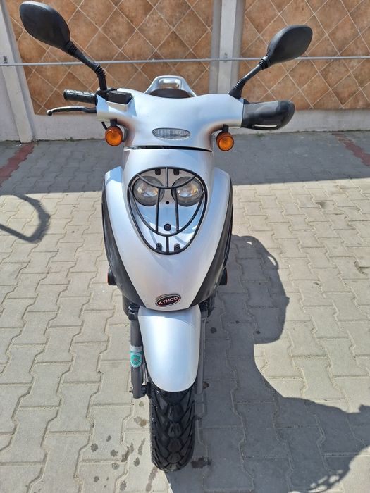 Scuter kymco 49cm Adus din Germania