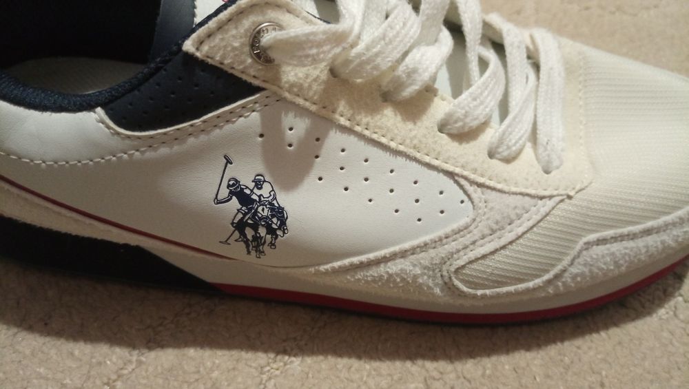 Маратонки 42 номер