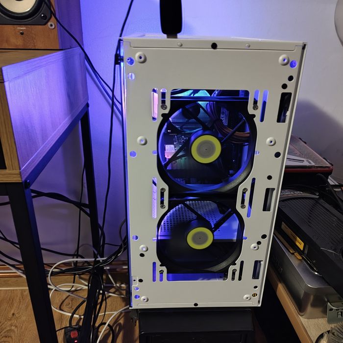 PC calculator gaming Intel i3 10100f (peste i7 7700) GTX 1650 16gb ram