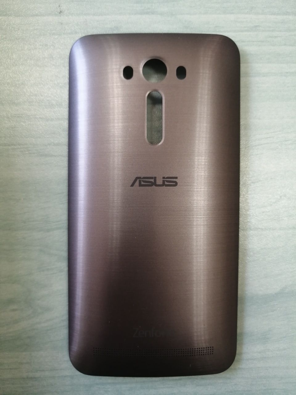 Заден капак за Asus zenfone 2