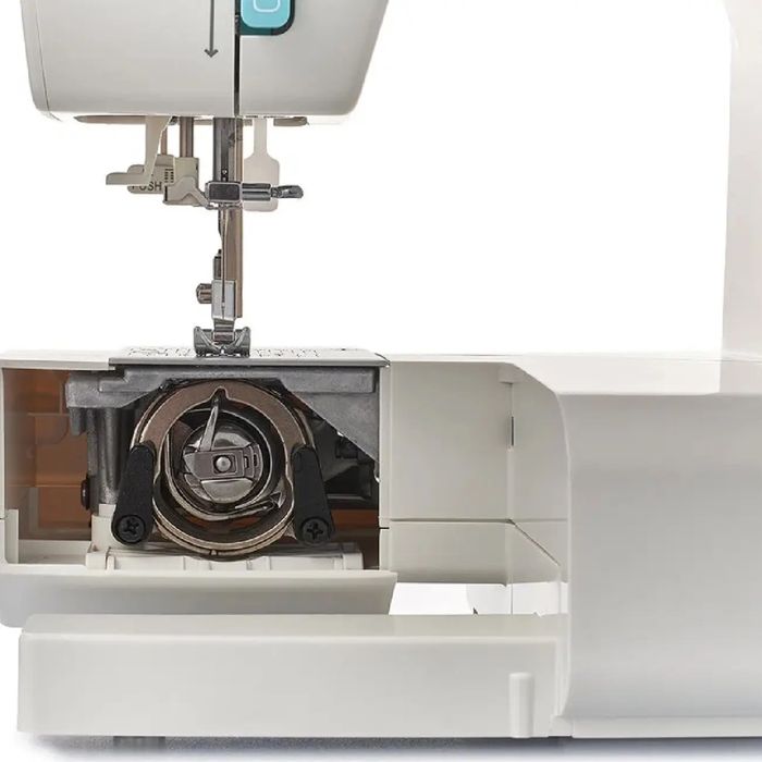 Швейная машина Chayka 745М