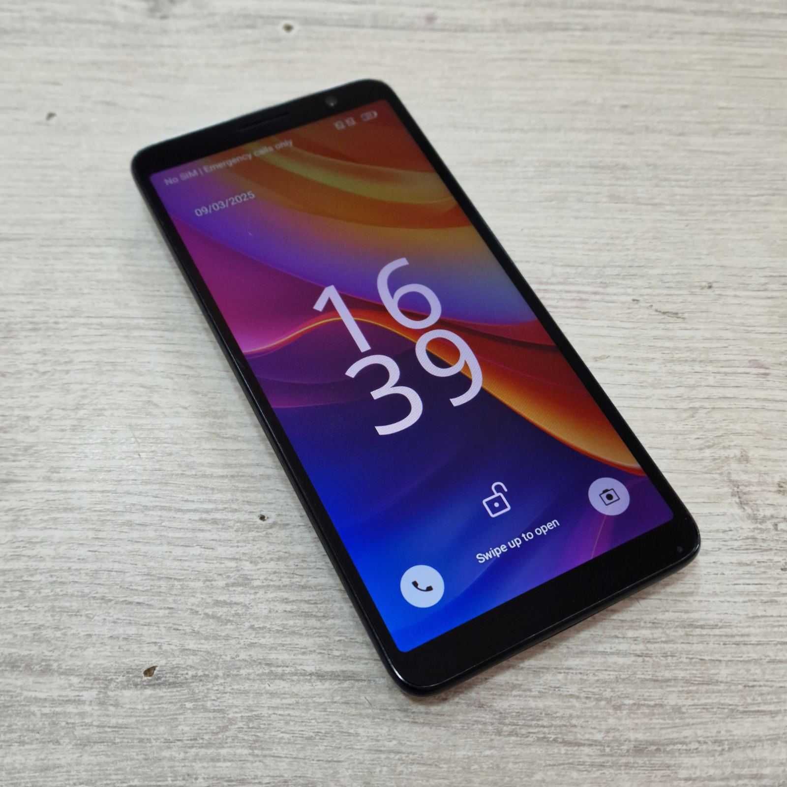 TCL 501 / 32GB / 2GB RAM