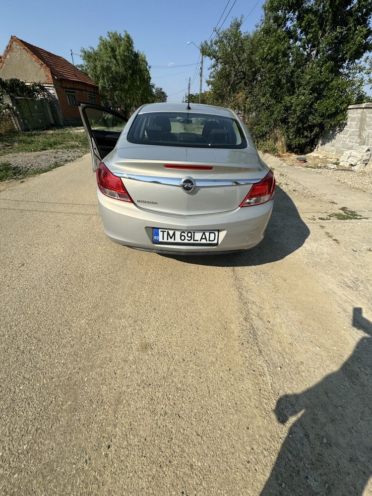 De vanzare Opel Insignia