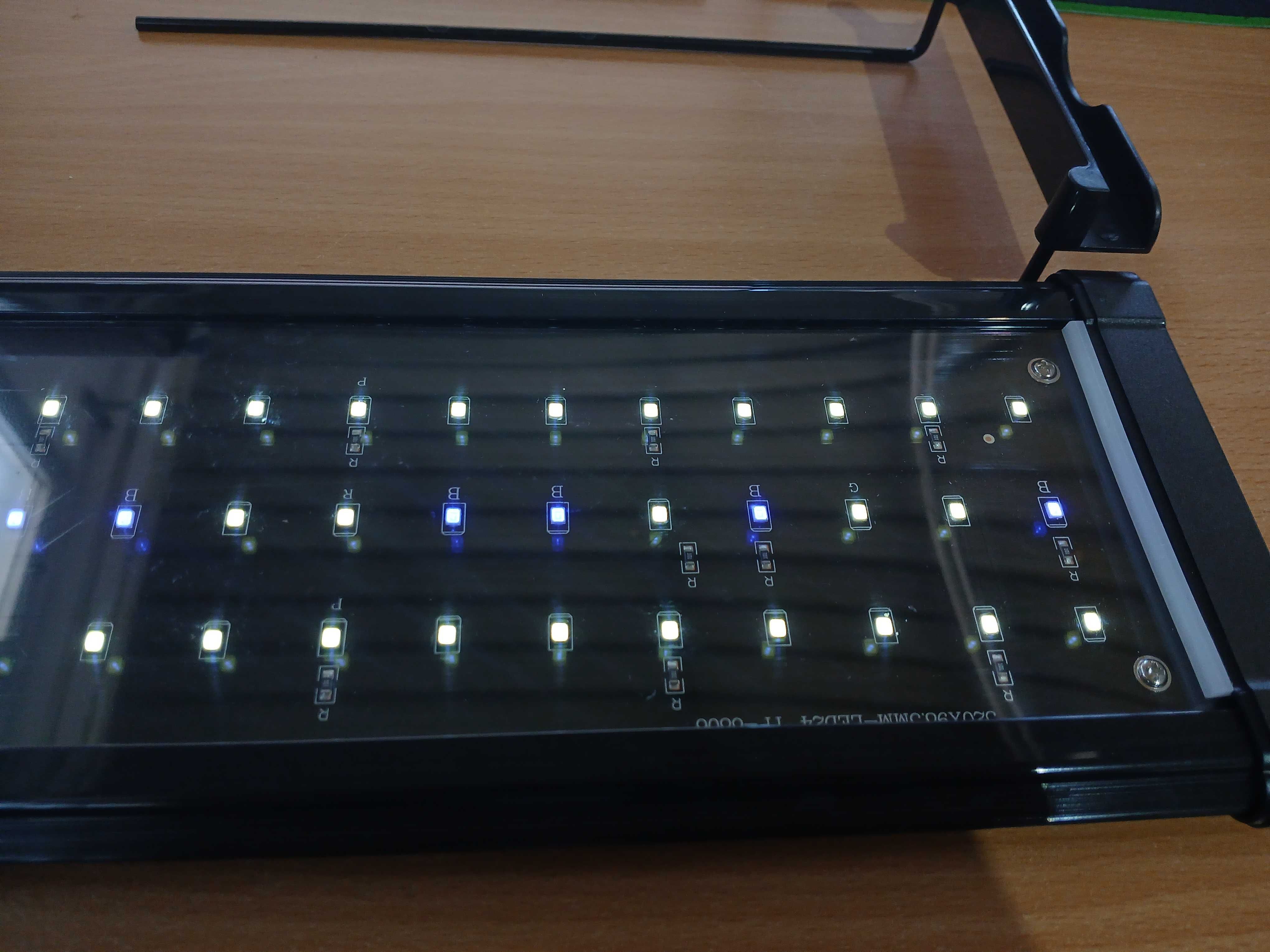 Lumina LED pentru acvariu, 12W, 60-90 cm, Negru