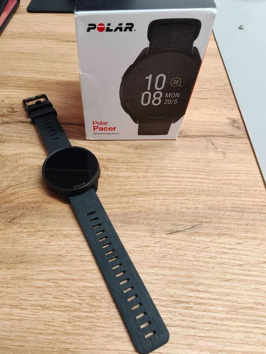 Polar Pacer ceas running alergare sport cu GPS si heart rate puls