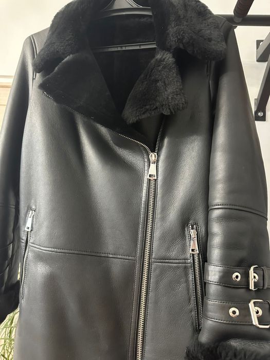 Продам дубленку натуральную новая 42-46 размер