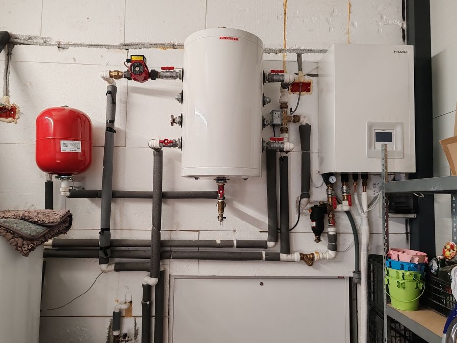 Pompa de căldură aer apa Hitachi 8kw