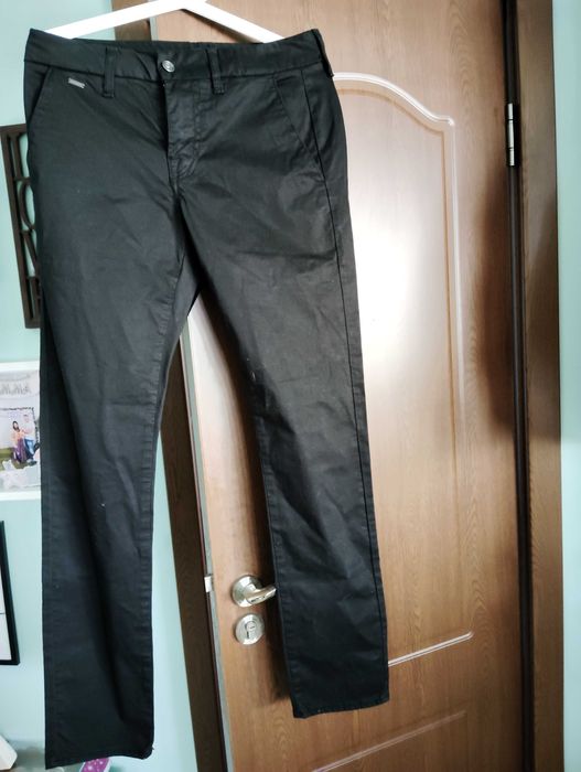 Чисто нови панталони Гес,,риза нова Лий купър