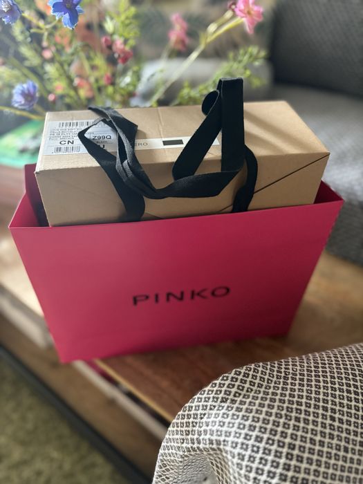 Pinko Кожена чанта