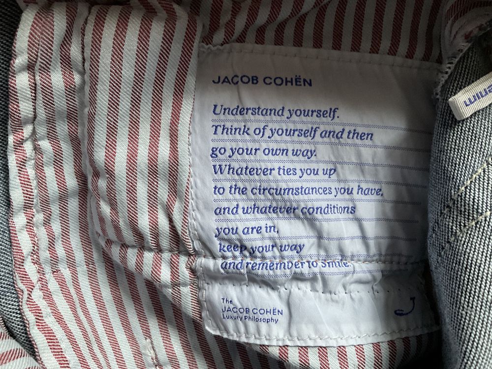 Jeans originali Jacob Cohen ca noi