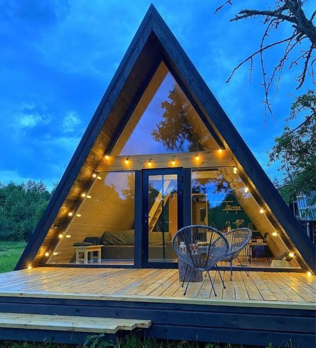 Vindem cabane tip A frame