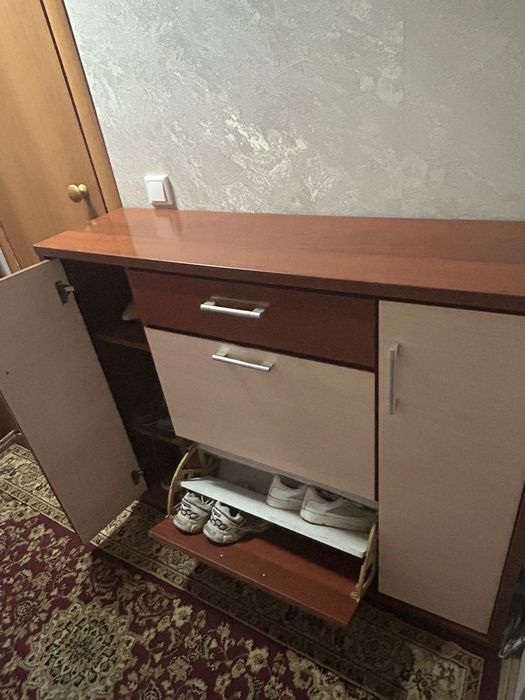 Обувница в хорошем состоянии