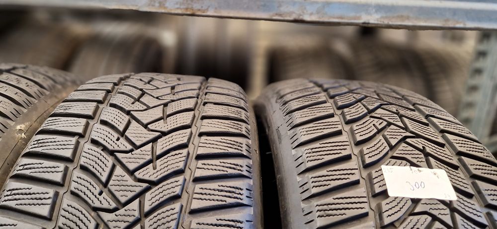 4 anvelope iarna 215 50 17 Dunlop wintersport5 2023