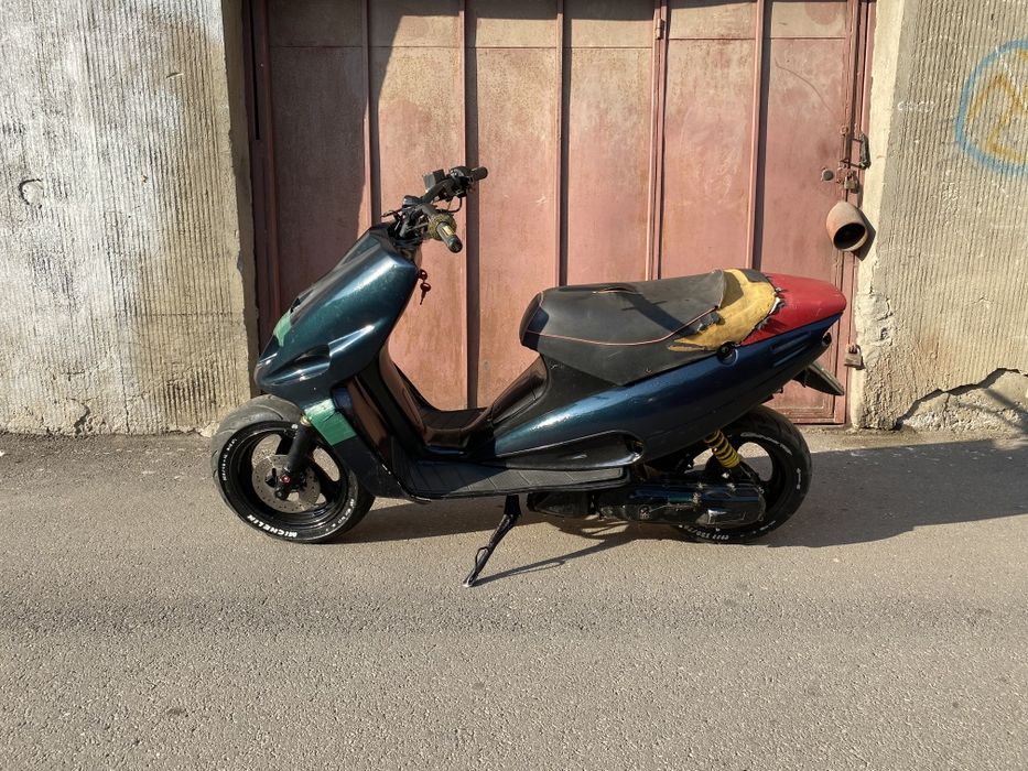 Malaguti F12 Phantom 49cc Scuter de câmp