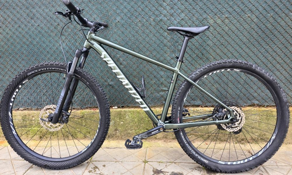 SPECIALIZED ROCKHOPPER Elite 29 цола 1х12 скорости SX Sram, Judy
