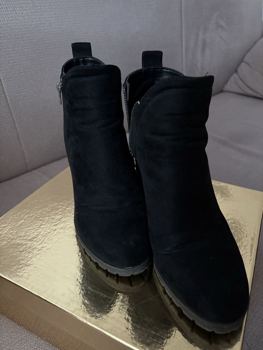 Botine Bershka piele ecologica