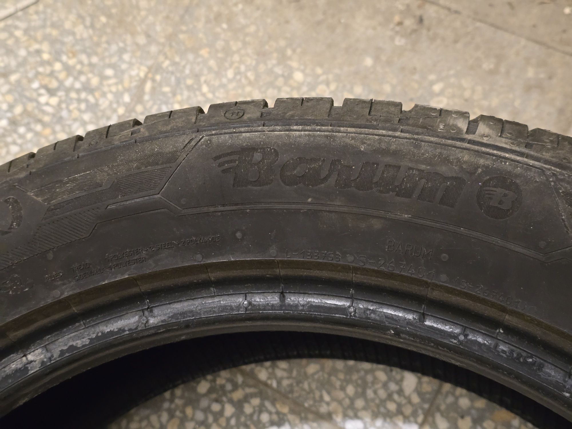 Летни гуми BARUM 225/50 R18