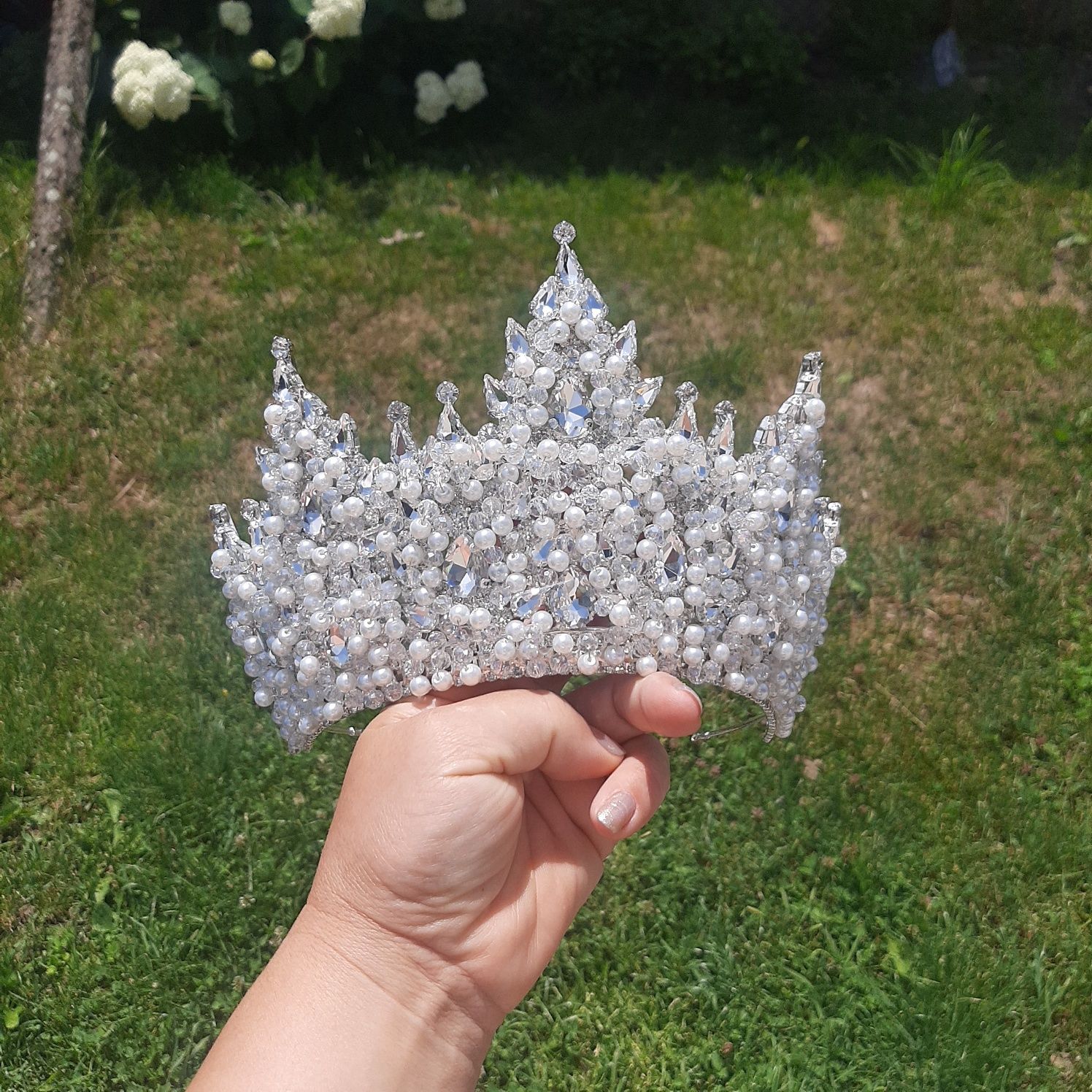 Перлена корона за глава