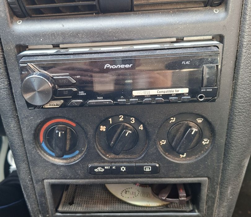 Авто сд за кола...