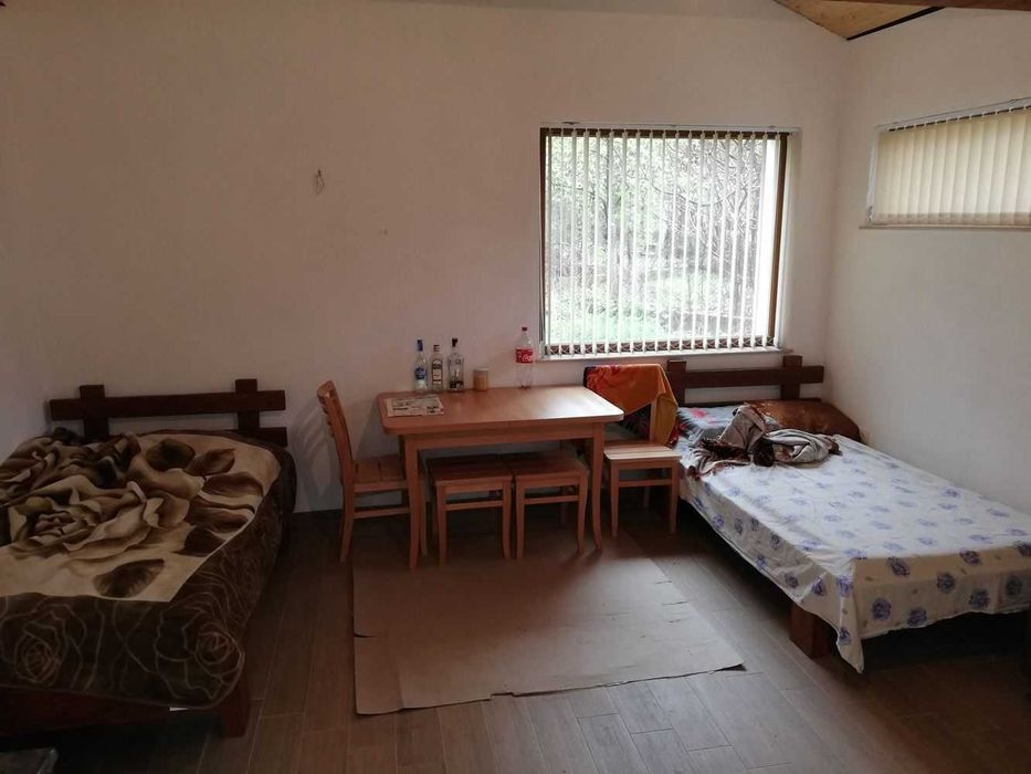 Дава се под наем Къща в с. Гълъбово, Област Пловдив - 30 кв.м за 255 € - Снимка #3