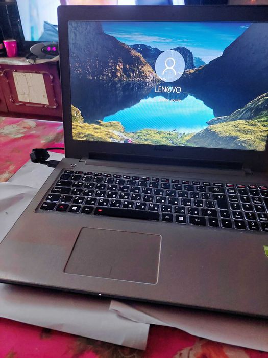 Лаптоп LENOVO Z510 ново зарядно
