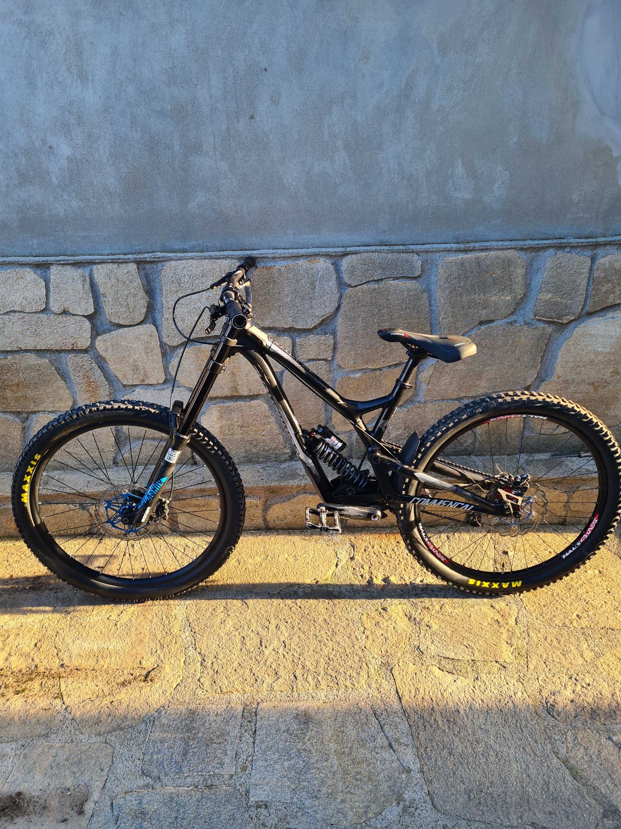 Commencal Supreme