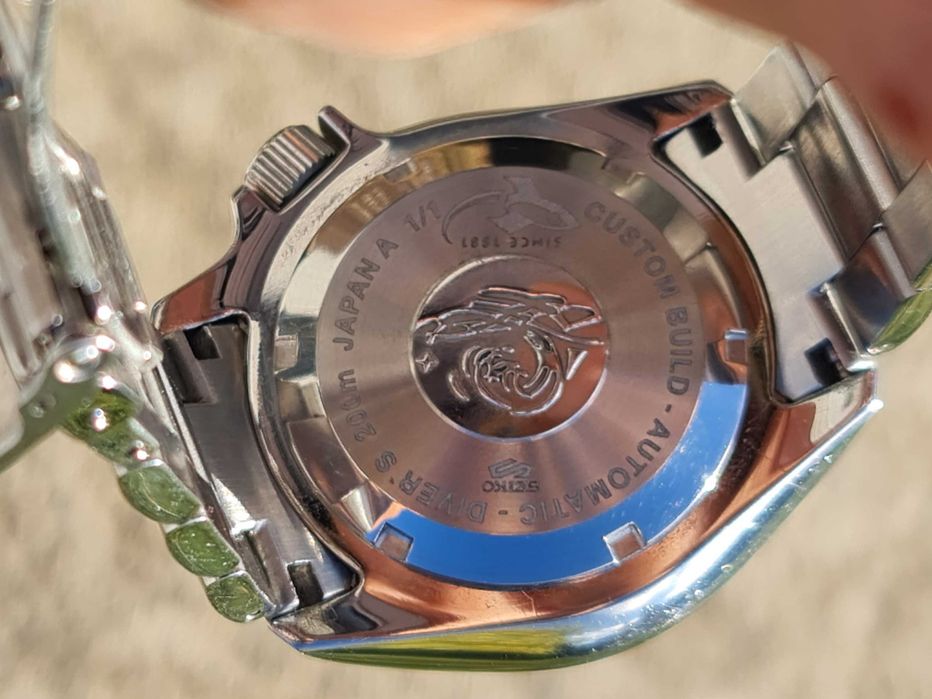 Seiko 5 Earth Voyager