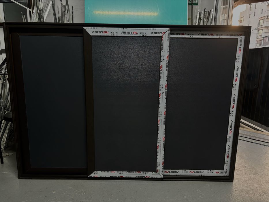 Usa culisanta din aluminiu