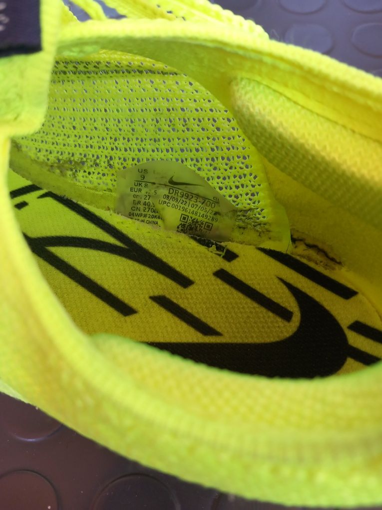 Шпайкове Nike 42,5 номер